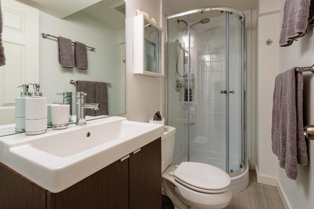 West Side 1Br Dunbar Garden Suite Vancouver Exterior photo